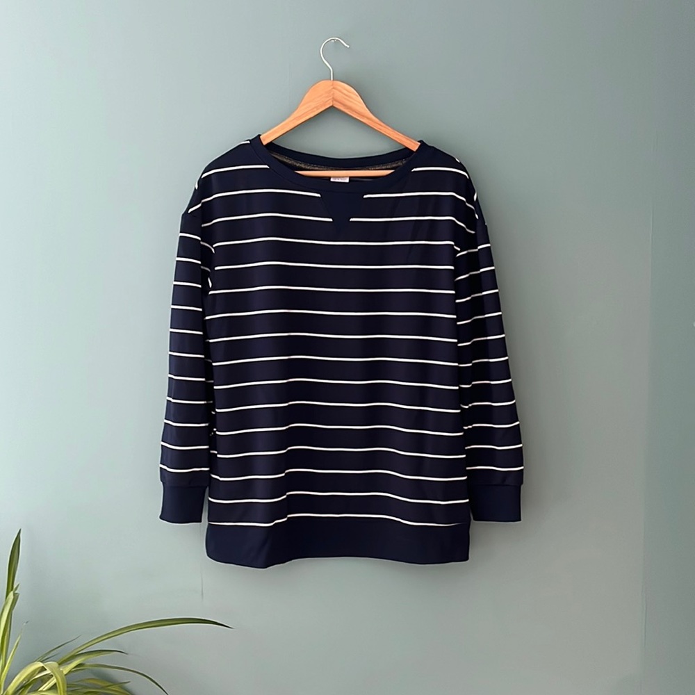 Stars Above Beautifully Soft Fleece Lounge Top Navy Stripe Sz M